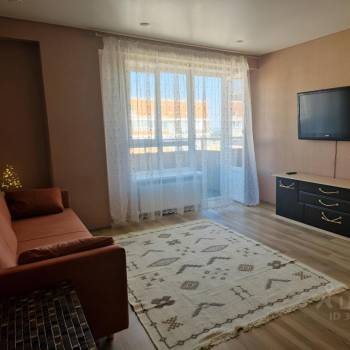 Сдается 1-комнатная квартира, 40 м²
