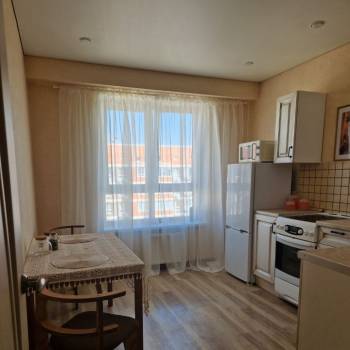 Сдается 1-комнатная квартира, 40 м²