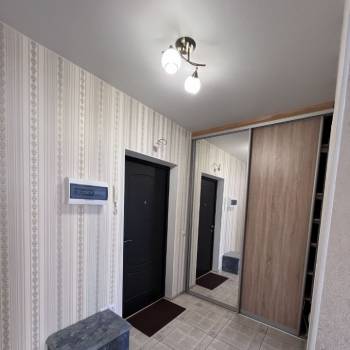 Сдается 1-комнатная квартира, 39 м²