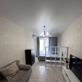 Сдается 1-комнатная квартира, 39 м²