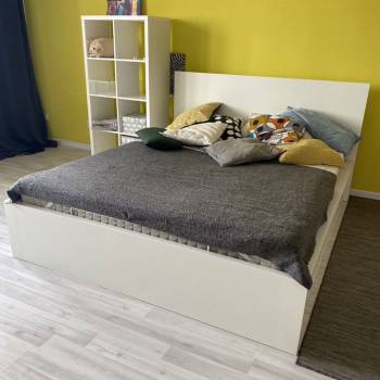 Продается 1-комнатная квартира, 55 м²