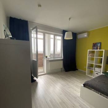 Продается 1-комнатная квартира, 55 м²