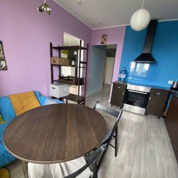 Продается 1-комнатная квартира, 55 м²