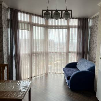 Сдается 1-комнатная квартира, 52 м²