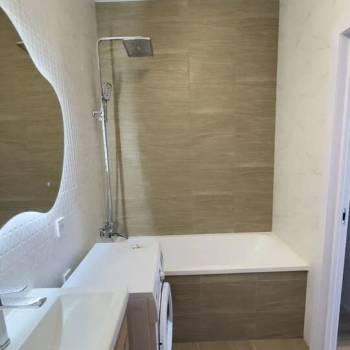 Сдается 2-х комнатная квартира, 60 м²