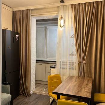 Продается 1-комнатная квартира, 39 м²