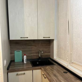 Продается 1-комнатная квартира, 39 м²