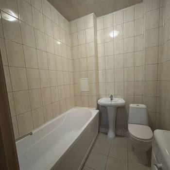 Продается 1-комнатная квартира, 40 м²