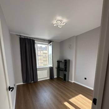 Сдается Многокомнатная квартира, 56 м²