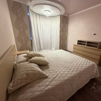 Сдается 2-х комнатная квартира, 79 м²