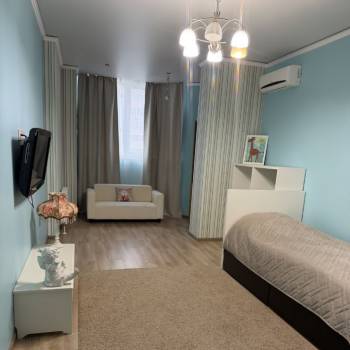 Сдается 2-х комнатная квартира, 79 м²