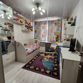 Продается Многокомнатная квартира, 77,6 м²