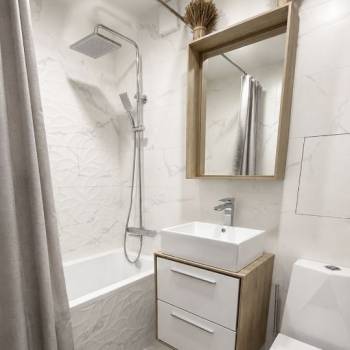 Сдается Многокомнатная квартира, 60 м²