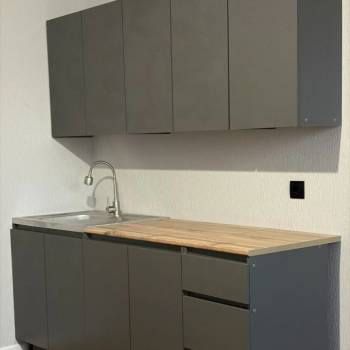 Сдается 1-комнатная квартира, 42 м²