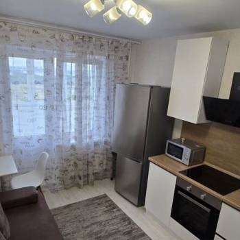 Сдается 1-комнатная квартира, 36 м²