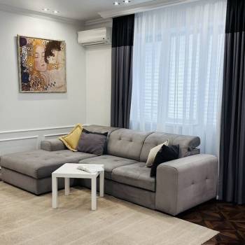Продается 3-х комнатная квартира, 104 м²