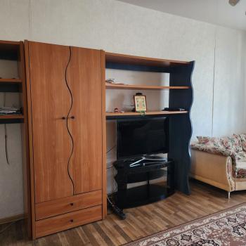 Сдается 2-х комнатная квартира, 77 м²