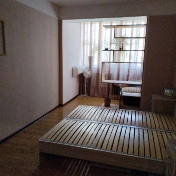 Продается 1-комнатная квартира, 41 м²