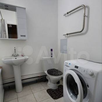 Сдается 1-комнатная квартира, 38 м²