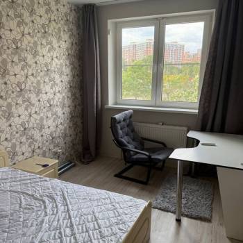 Сдается Многокомнатная квартира, 63,8 м²
