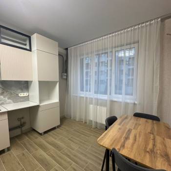 Сдается 2-х комнатная квартира, 56,6 м²