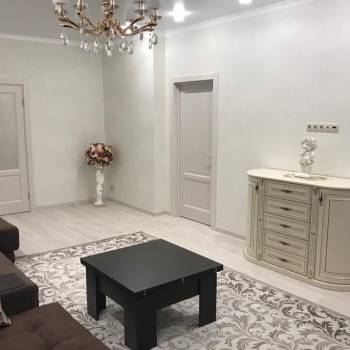 Сдается Многокомнатная квартира, 105 м²