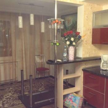 Сдается Многокомнатная квартира, 80 м²