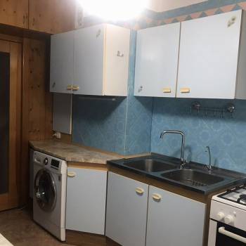 Продается Многокомнатная квартира, 73,8 м²