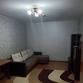 Сдается 1-комнатная квартира, 38 м²