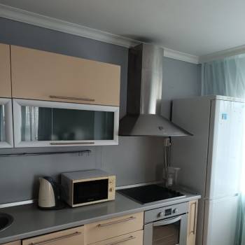 Сдается 2-х комнатная квартира, 70 м²