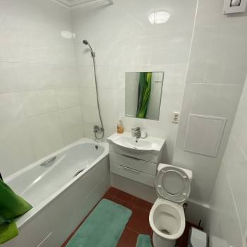 Сдается 2-х комнатная квартира, 56 м²