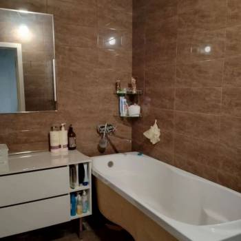 Продается 1-комнатная квартира, 45 м²