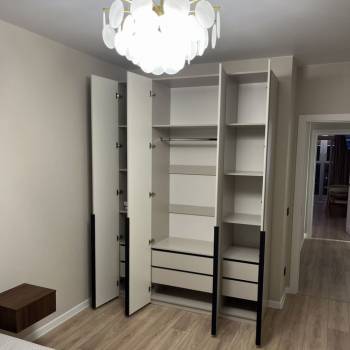 Сдается 1-комнатная квартира, 39,8 м²