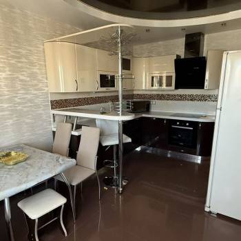 Сдается 2-х комнатная квартира, 63,5 м²