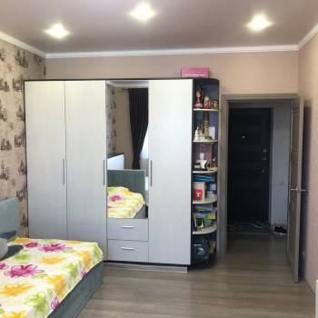 Продается 1-комнатная квартира, 37,8 м²