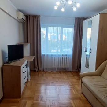 Сдается 1-комнатная квартира, 32 м²
