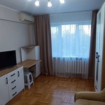 Сдается 1-комнатная квартира, 32 м²
