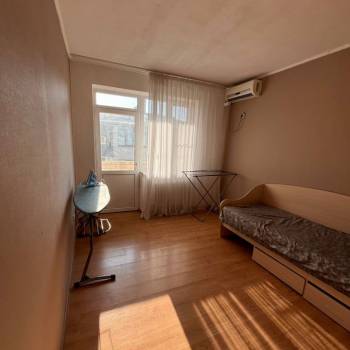Сдается 2-х комнатная квартира, 60 м²