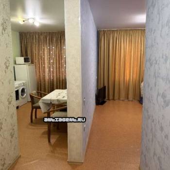 Сдается 1-комнатная квартира, 40 м²