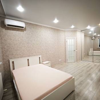 Продается 1-комнатная квартира, 44 м²