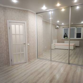 Продается 1-комнатная квартира, 44 м²