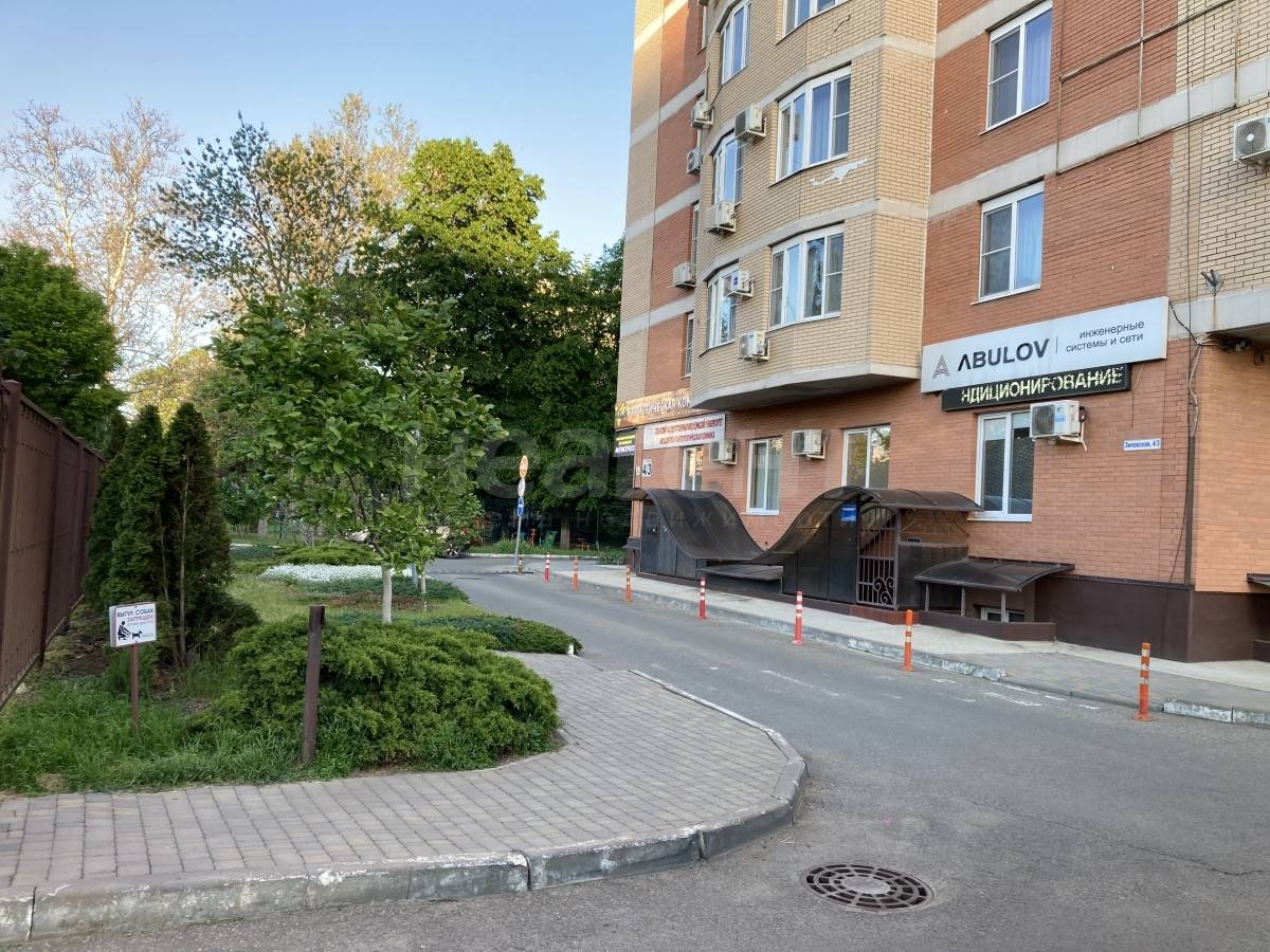 Продам 2-х ком. квартиру (Зиповская)