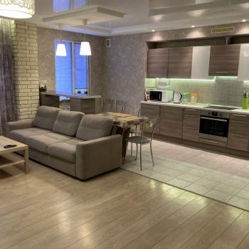 Продается 2-х комнатная квартира, 91 м²