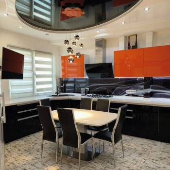 Продается 2-х комнатная квартира, 94 м²