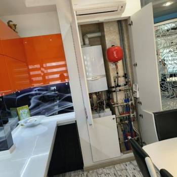 Продается 2-х комнатная квартира, 94 м²