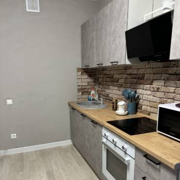 Сдается 1-комнатная квартира, 43,3 м²