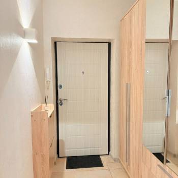 Сдается 1-комнатная квартира, 46,7 м²