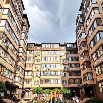 Продается 2-х комнатная квартира, 56 м²
