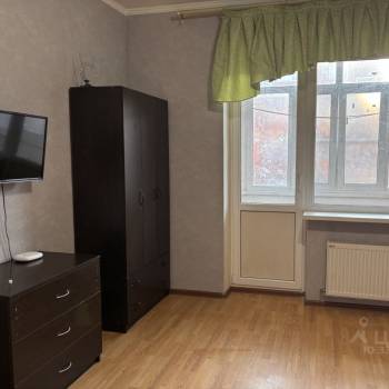 Сдается 1-комнатная квартира, 42 м²