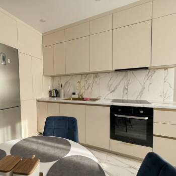 Сдается 2-х комнатная квартира, 70 м²